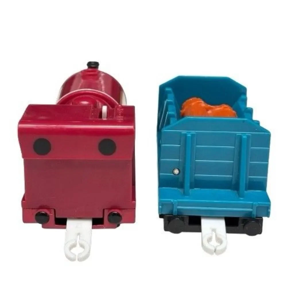 2006 Thomas & Friends Trackmaster Sodor Lumber Yard Motorized Engine Set